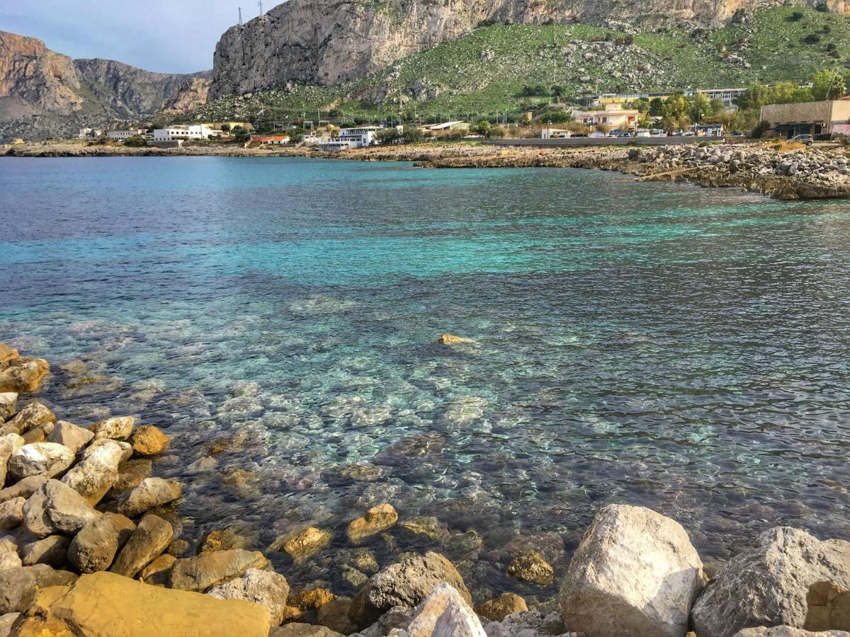 Casa Vacanza La Isla Bonita Isola delle Femmine Kültér fotó