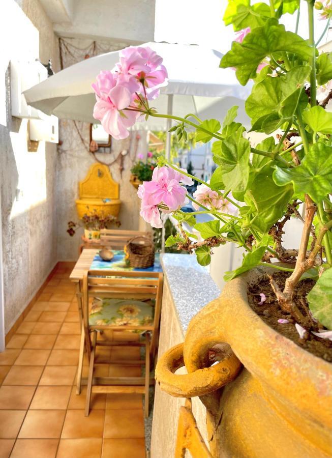 Casa Vacanza La Isla Bonita Isola delle Femmine Kültér fotó
